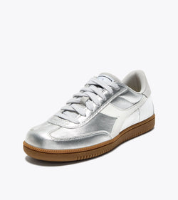 Image of Trainer metallic silver