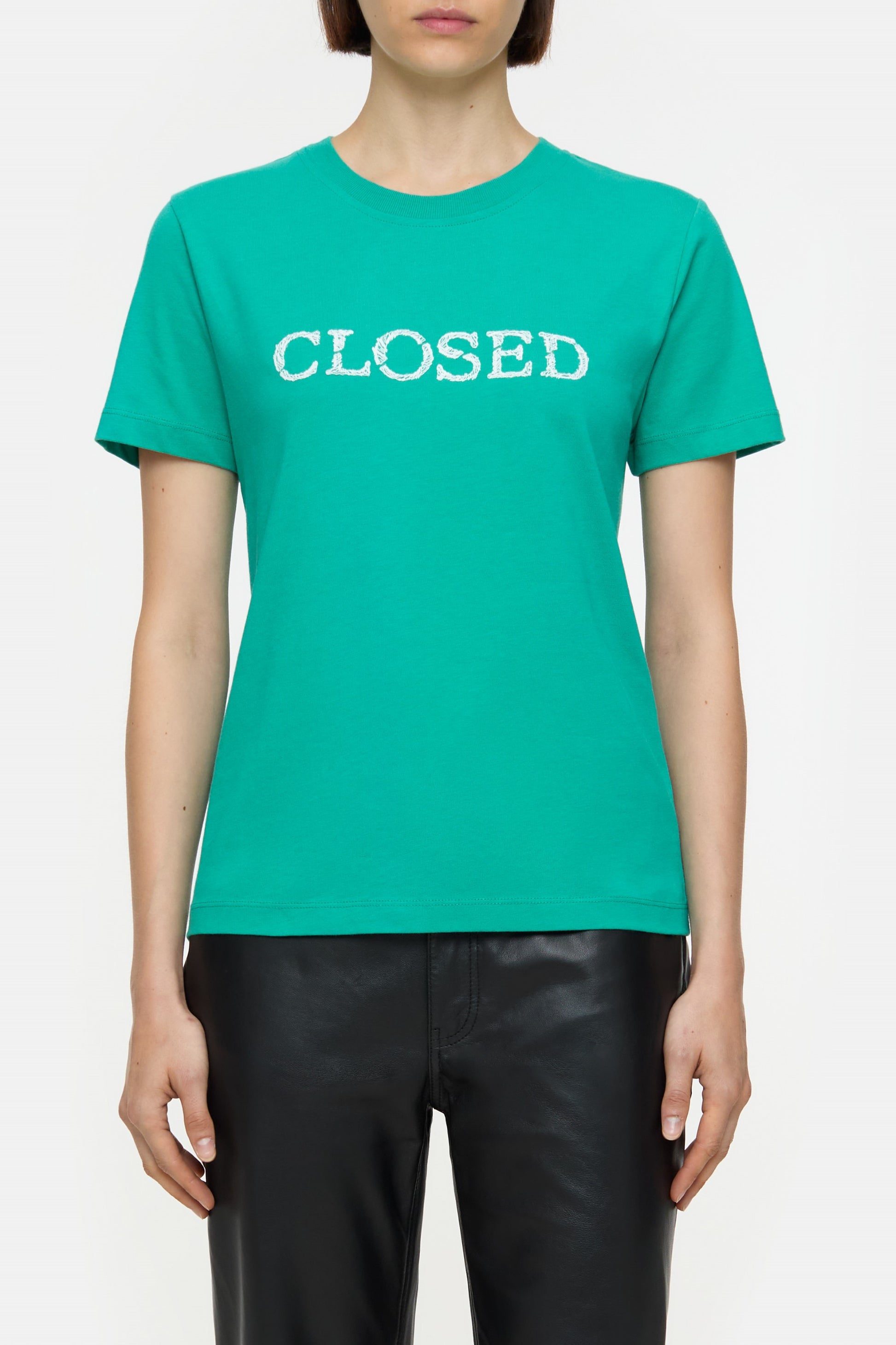 Tee logo meadow green